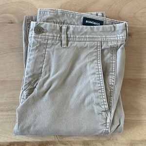 Bonobos Men’s khaki chinos